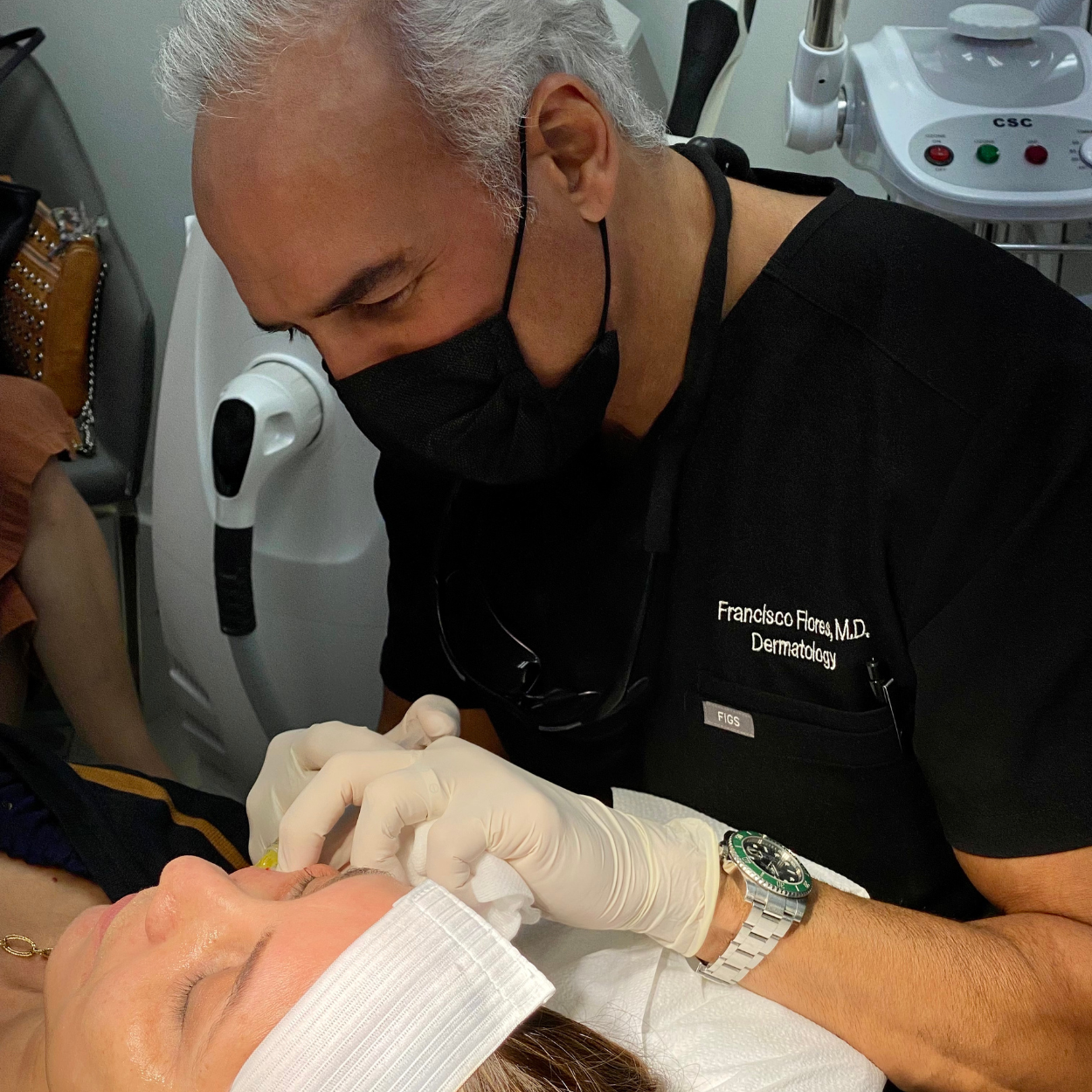 PRP + Microneedling + Lightstim